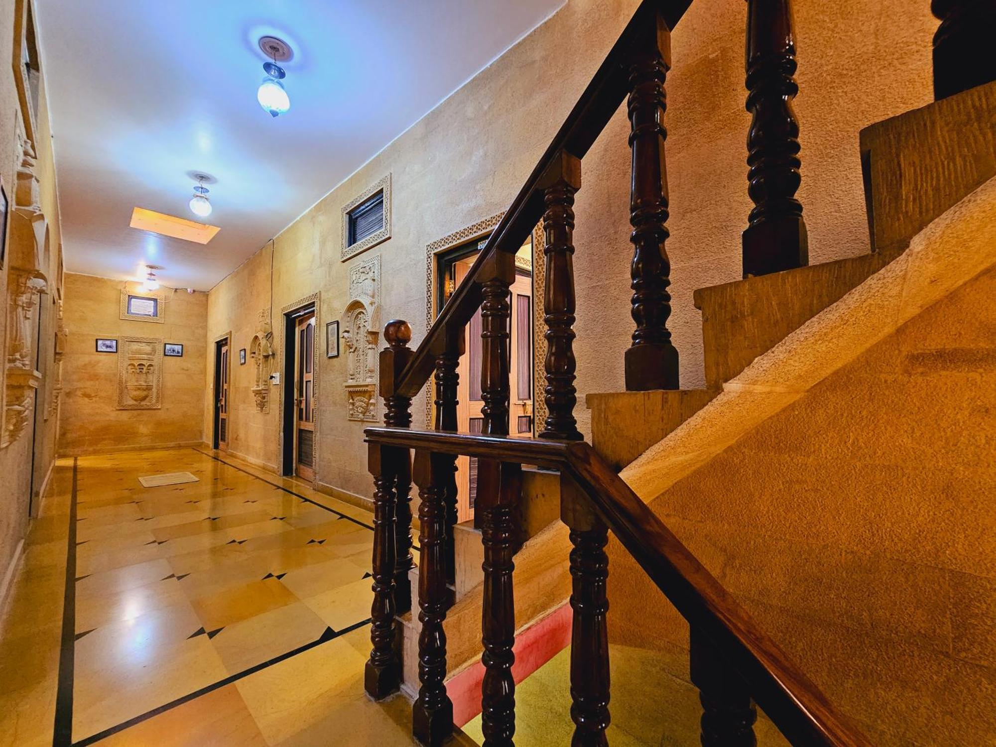 Hotel Royal Haveli Jaisalmer Zewnętrze zdjęcie