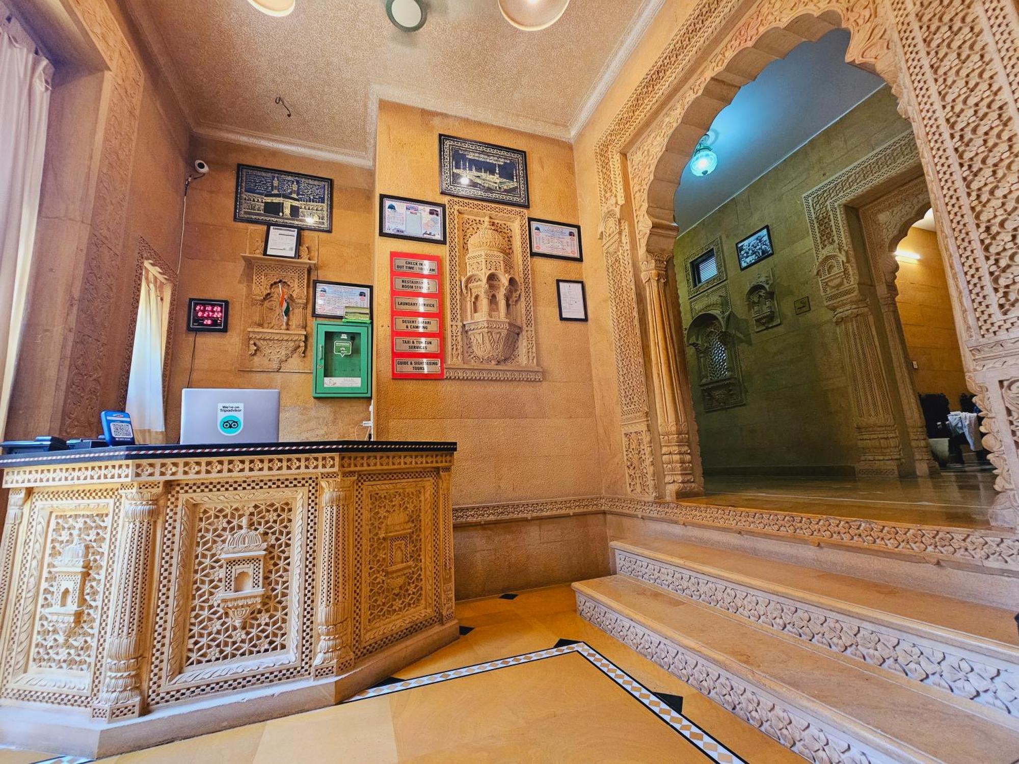 Hotel Royal Haveli Jaisalmer Zewnętrze zdjęcie