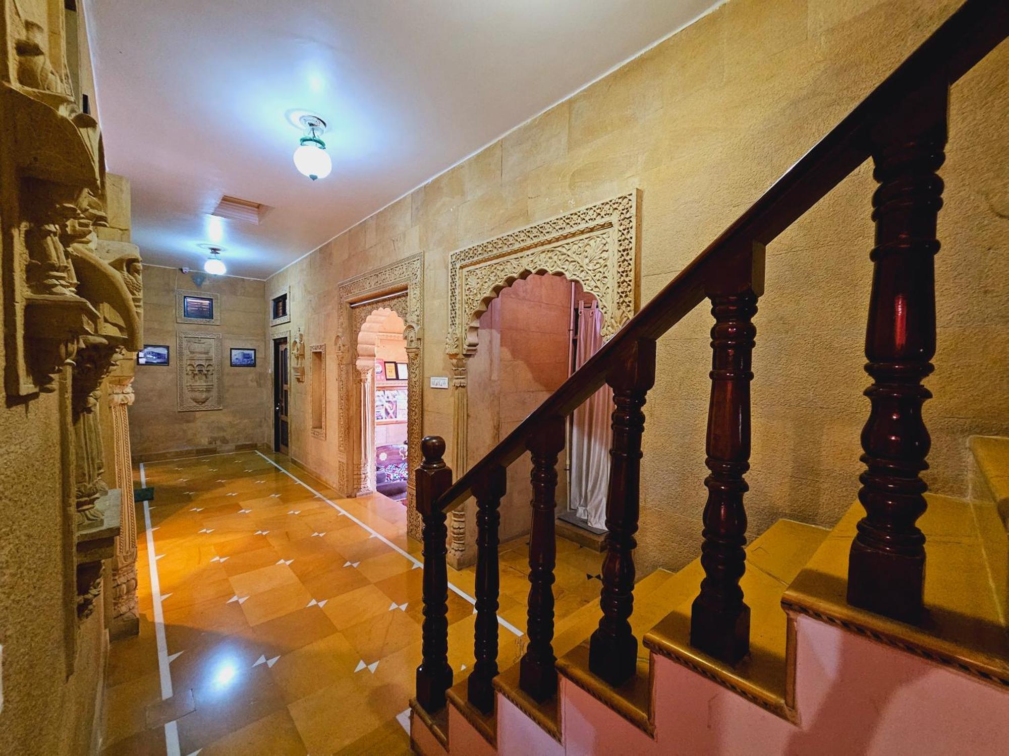 Hotel Royal Haveli Jaisalmer Zewnętrze zdjęcie