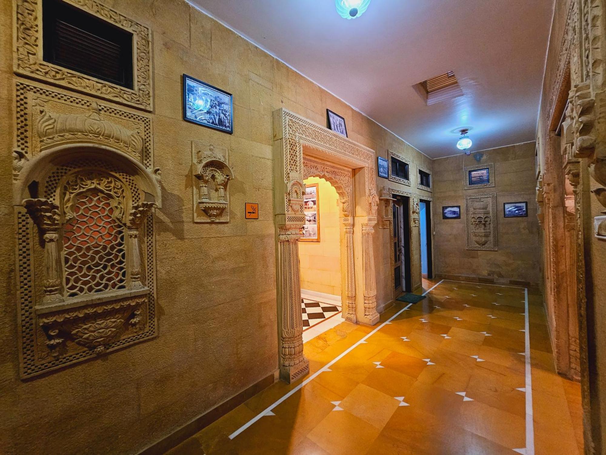 Hotel Royal Haveli Jaisalmer Zewnętrze zdjęcie