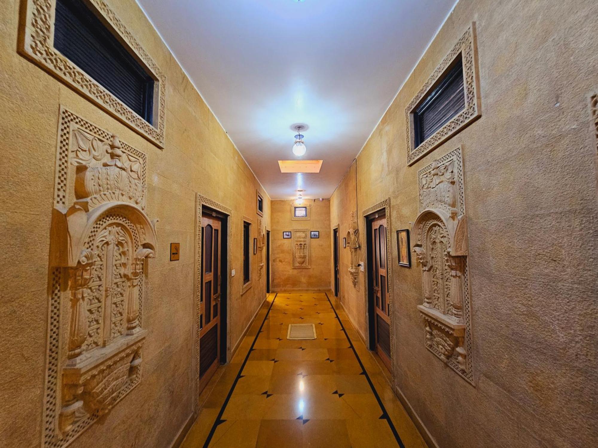 Hotel Royal Haveli Jaisalmer Zewnętrze zdjęcie