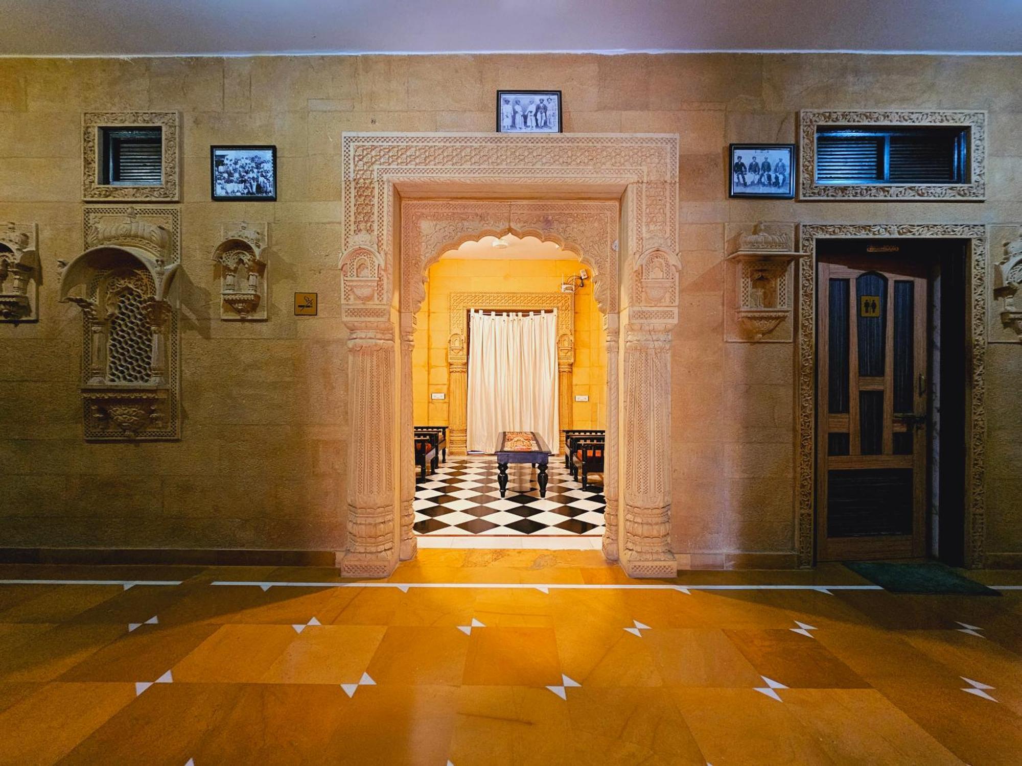 Hotel Royal Haveli Jaisalmer Zewnętrze zdjęcie