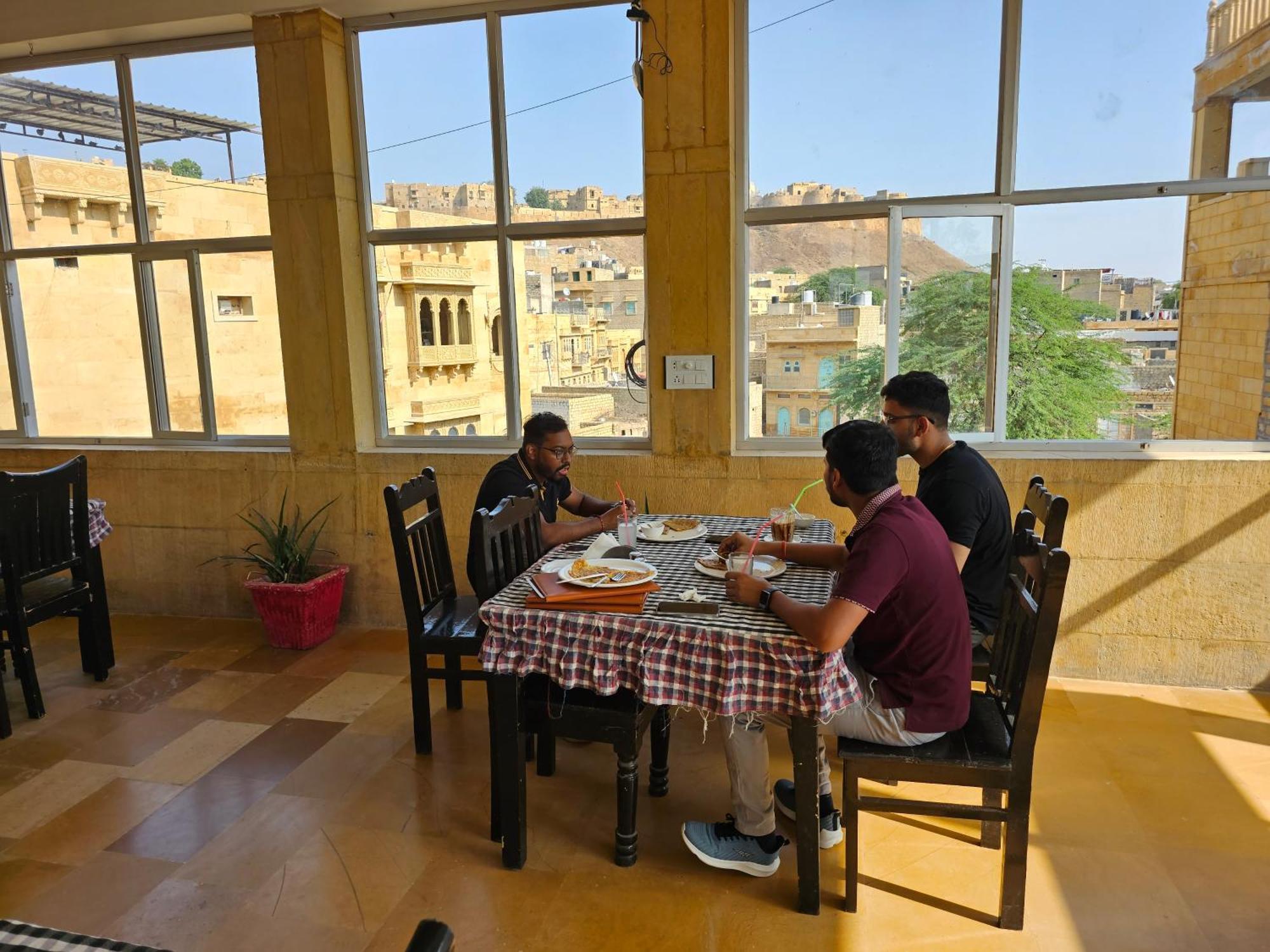 Hotel Royal Haveli Jaisalmer Zewnętrze zdjęcie