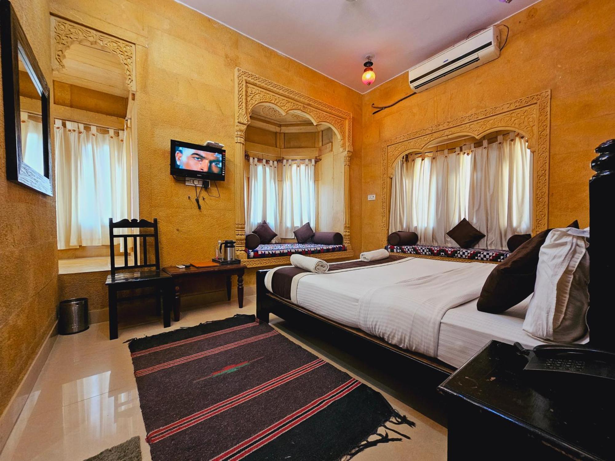Hotel Royal Haveli Jaisalmer Zewnętrze zdjęcie