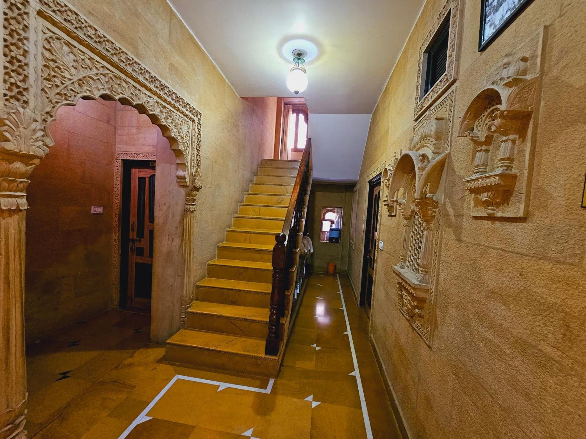 Hotel Royal Haveli Jaisalmer Zewnętrze zdjęcie