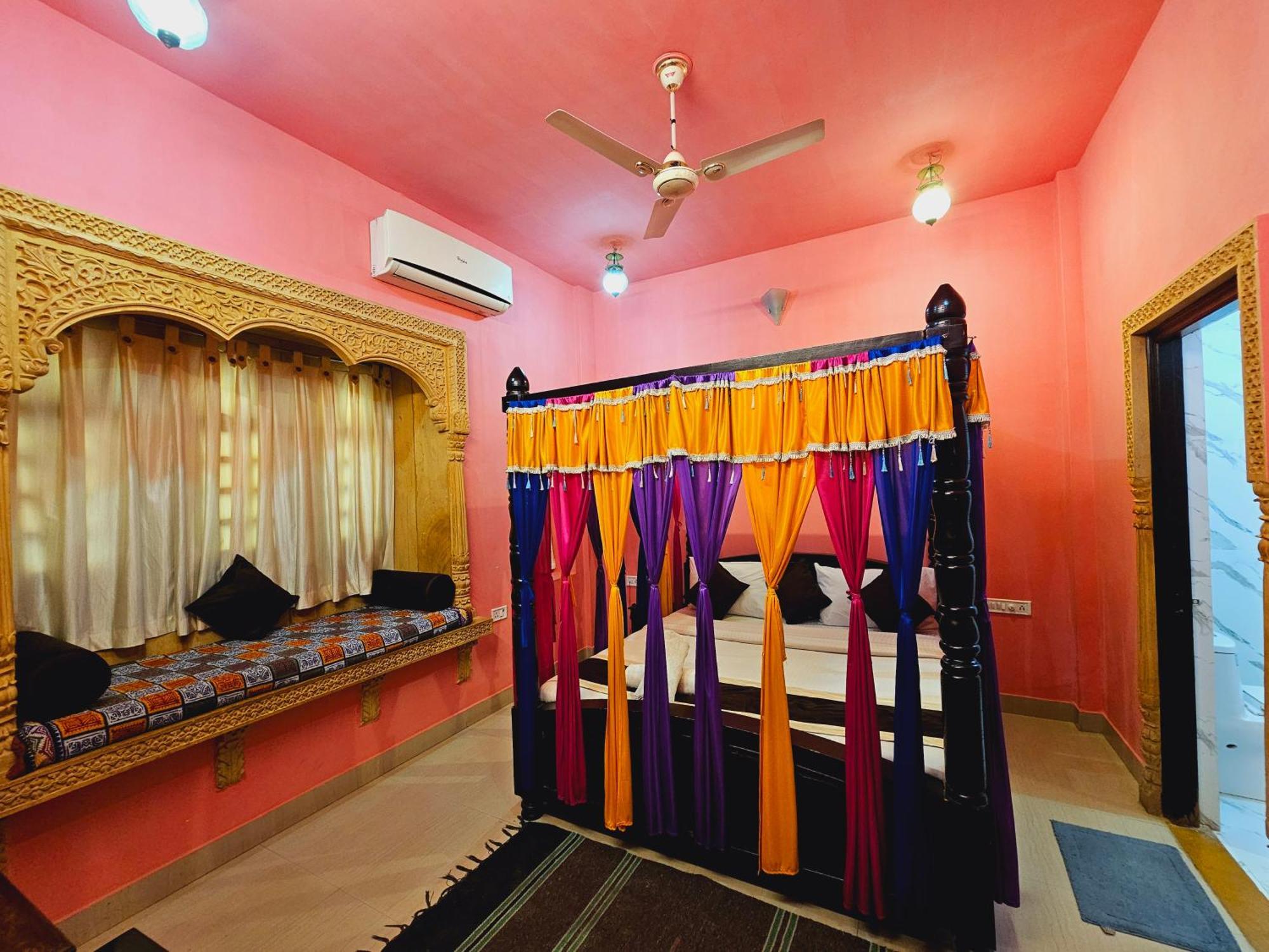 Hotel Royal Haveli Jaisalmer Zewnętrze zdjęcie