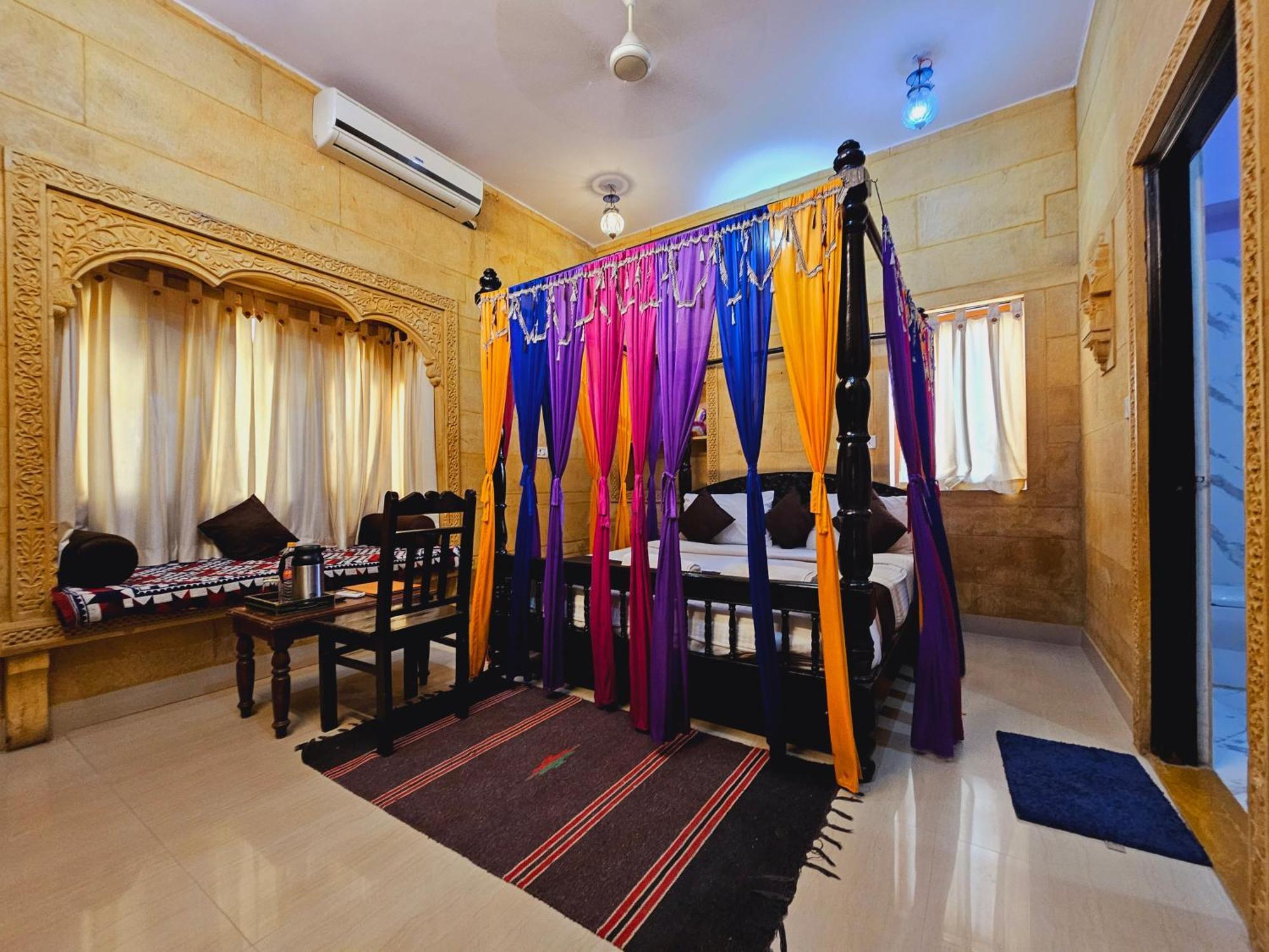 Hotel Royal Haveli Jaisalmer Zewnętrze zdjęcie