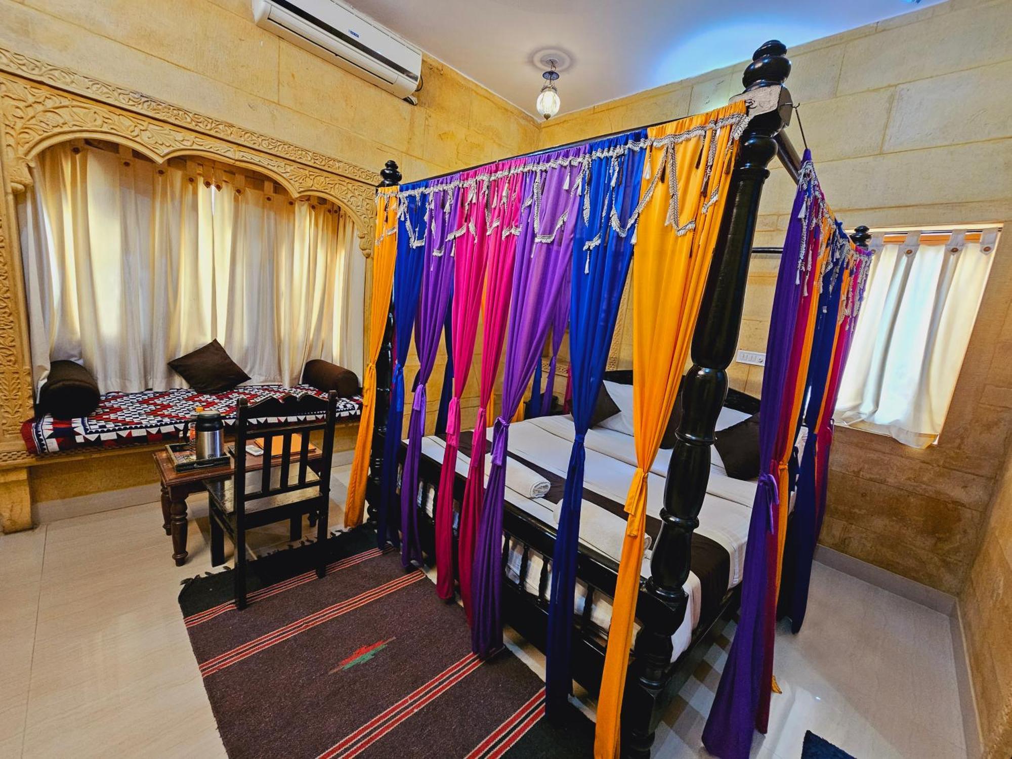 Hotel Royal Haveli Jaisalmer Zewnętrze zdjęcie