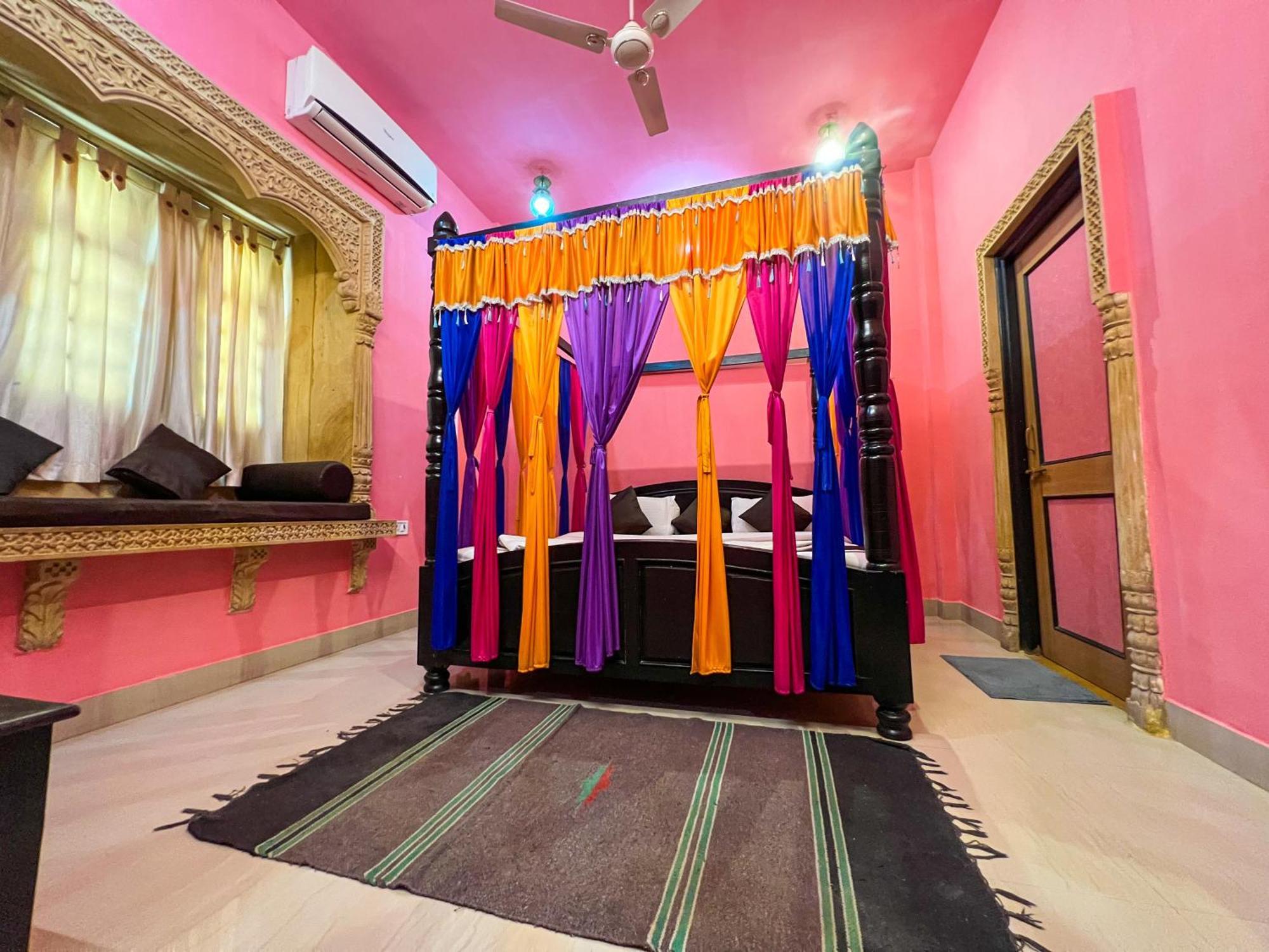Hotel Royal Haveli Jaisalmer Zewnętrze zdjęcie